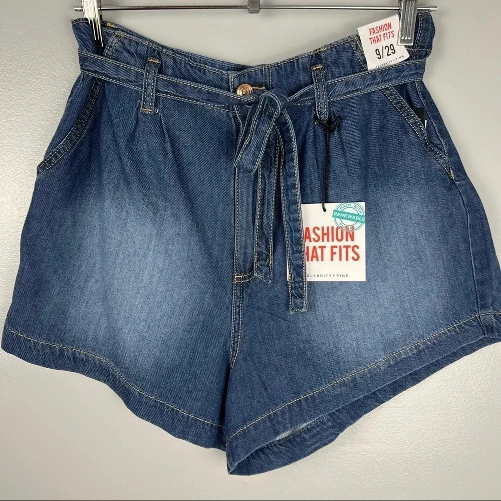 Celebrity Pink High Waist Tie Belt Chambray Denim Shorts NWT Size 9/29